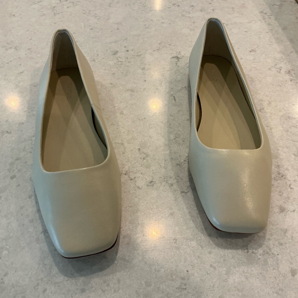 Women's Cream Square-Toe Leather Flats